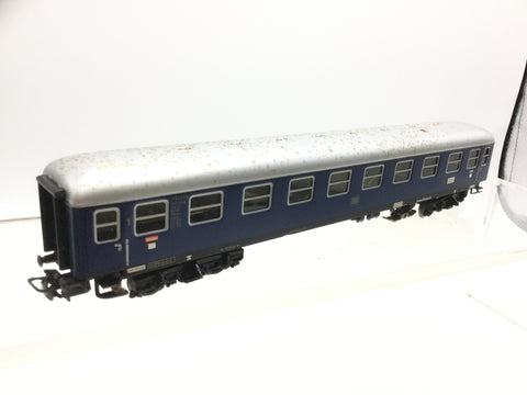 Marklin 4032 HO Gauge DB 1st Class Coach