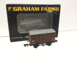 Graham Farish 373-701A N Gauge BR 12t Vent Van B762324