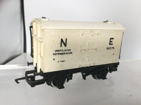 Hornby R147 OO Gauge NE Refrigerator Van 151275
