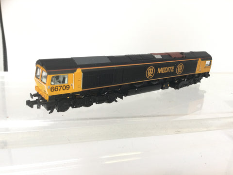 Graham Farish 371-379 N Gauge GBF/Medite Class 66 66709