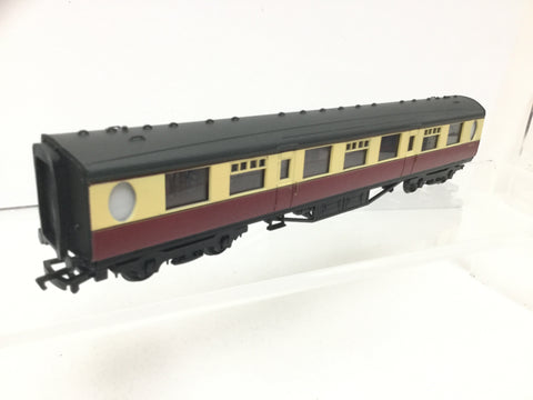 Bachmann 34-375 OO Gauge BR Maroon/Cream 63ft 3rd Class  Coach E1098E