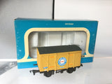Airfix 54303 OO Gauge Ventilated Van Blue Circle