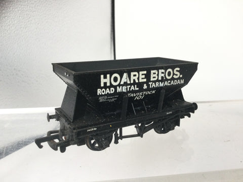 Mainline 37407 OO Gauge Hopper Wagon Hoare Bros