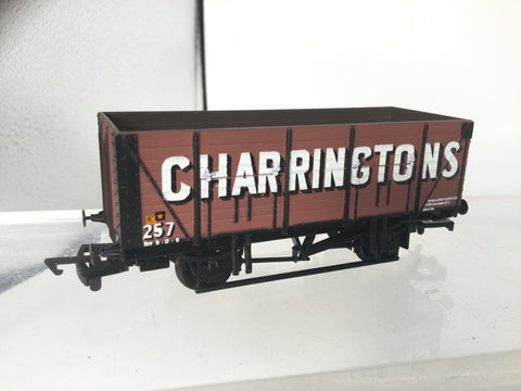 Mainline 37446 OO Gauge 20t Wooden Mineral Wagon Charringtons