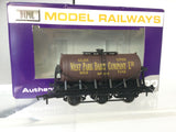 Dapol B831 OO Gauge 6 Wheel Milk Tanker West Park Dairy Co