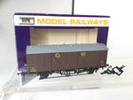 Dapol B746 OO Gauge GWR Passenger Fruit Van 2877