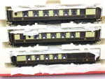 Hornby R1055 OO Gauge Boxed Set Pullman Coaches x3 (With Lights)