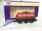 Dapol B673 OO Gauge 6 Wheel Milk Tanker Aplin & Barrett Ltd