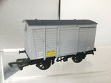 Dapol B526 OO Gauge LMS Vent Van Egg 511240
