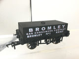 Dapol B871 OO Gauge Rectangular Tank Wagon Bromley Gas Consumers