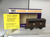 Dapol/Ballards OO Gauge SR Cattle Wagon 53172