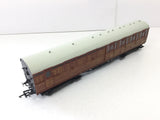 Hornby R4518 OO Gauge LNER Gresley Suburban Brake Coach 3731