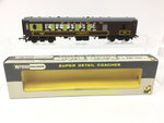 Wrenn W6000 OO Gauge Pullman Coach No 77 (White Tables)