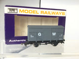 Dapol B504 OO Gauge GWR 8t Fruit Van 38231