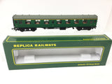 Replica 12131 OO Gauge BR Green Mk 1 First Open Coach S3067