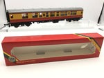 Hornby R928 OO Gauge BR Mk1 Red/Cream Corr Composite Coach 15210