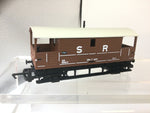 Hornby R6767 OO Gauge SR 20t Brake Van 55912