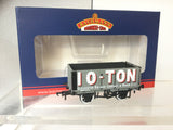 Bachmann 37-2020K OO Gauge 7 Plank Wagon 10t Gloucester RCW - Bachmann CC