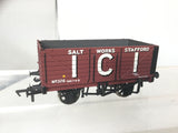 Bachmann 37-077 OO Gauge 7 Plank Wagon ICI Salt Works (L2)