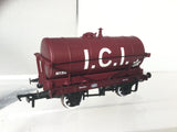 Bachmann 37-661 OO Gauge 14T Tank Wagon 'ICI' Maroon 311