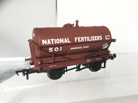 Bachmann 37-660 OO Gauge 14t Tank Wagon National Fertilizers Ltd 501