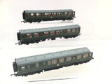 Hornby R2297D OO Gauge BR Green 3 Car Class 110 DMU