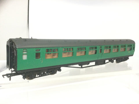 Bachmann 34-525B OO Gauge BR Green Bulleid All 3rd Coach S125S