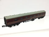 Graham Farish 374-153C N Gauge BR Maroon Mk1 1st Corridor Coach W13127