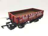Hornby R6805 OO Gauge 3 Plank Wagon Granomac