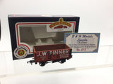 Bachmann/B&H 33-100G OO Gauge 7 Plank Wagon JW Pinner, Boston
