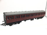 Bachmann 34-701 OO Gauge BR Maroon Suburban Composite Coach M41006