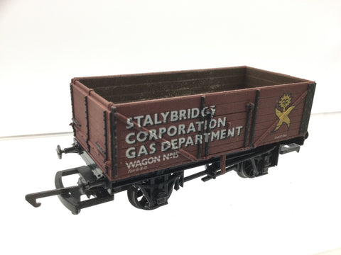 Airfix 54391 OO Gauge 7 Plank Wagon Stalybridge Gas Corp
