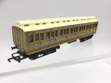 Triang R024 OO Gauge LNER Teak Clerestory Coach 61456