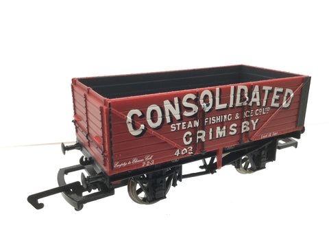 Hornby R6494 OO Gauge 7 Plank Wagon Consolidated Steam Fisheries, Grimsby