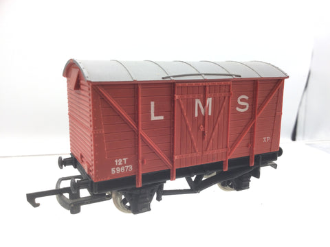 Wrenn W5030 OO Gauge Ventilated Van LMS