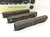 Hornby R2306 OO Gauge 'Caledonian' Train Pack Coaches and Certificate