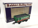 Dapol/Robbie's Rolling Stock OO Gauge 7 Plank Wagon J Skinner, Melksham 4