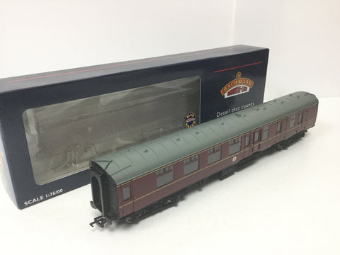 Bachmann 39-076 OO Gauge BR Mk1 BSK Coach Maroon E34168