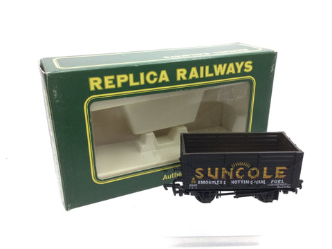 Replica 13352 OO Gauge Coke Wagon Suncole