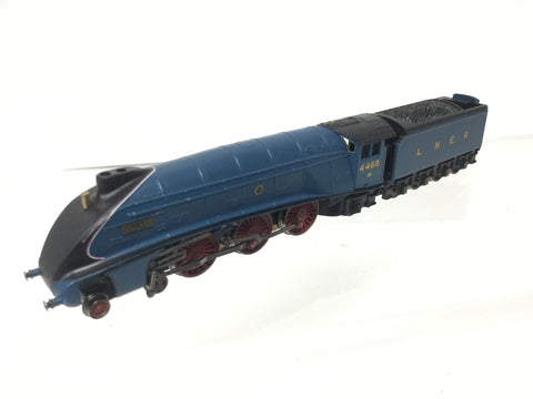 Graham Farish 372-351A N Gauge LNER Blue A4 4468 Mallard