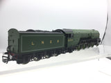 Hornby R3171 OO Gauge LNER Green P2 Class 2001 Cock O' the North