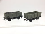 Hornby Dublo 4670 OO Gauge 5 Plank Open Wagon B477015 x2