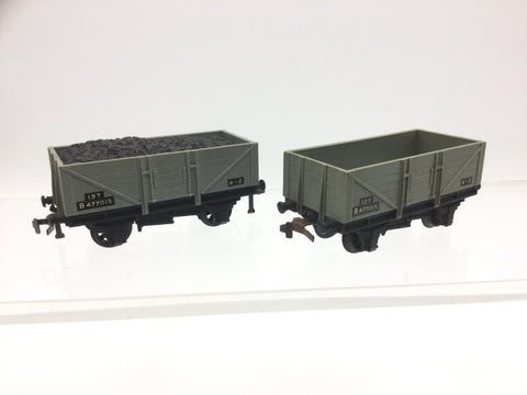 Hornby Dublo 4670 OO Gauge 5 Plank Open Wagon B477015 x2