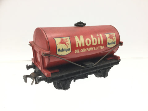 Hornby Dublo 32084 OO Gauge Tank Wagon Mobiloil