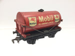 Hornby Dublo 32084 OO Gauge Tank Wagon Mobiloil