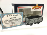 Bachmann/B&H 33-100N OO Gauge 7 Plank Wagon Lincoln Wagon & Engine Co