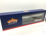 Bachmann 39-610A OO Gauge SE&CR 60ft Birdcage Composite Lavatory Dark Lake