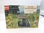 Busch 1409 HO/OO Gauge Underpass Kit