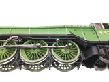 Hornby R2441 OO Gauge NRM LNER Green Class A3 4472 Flying Scotsman