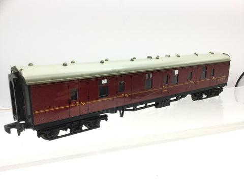 Hornby Dublo 4075 OO Gauge BR Maroon Mk 1 Full Brake Coach E81312